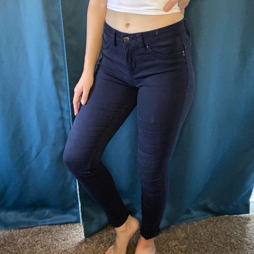 Dark Blue Mid-Rise Skinny Jean